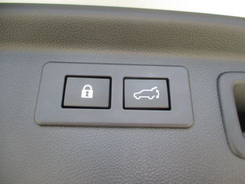 Used 2021 Subaru Forester Sport w/ Popular Package #2 AWD/4WD image 38