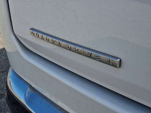Certified 2023 Jeep Wagoneer 4WD image 30