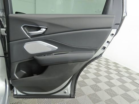 Used 2025 Acura RDX w/ Technology Package image 30