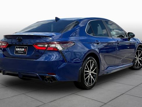 Used 2024 Toyota Camry SE image 13