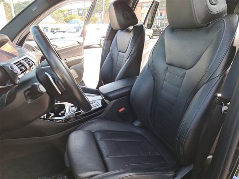 Used 2018 BMW X3 xDrive30i w/ M Sport Package image 15