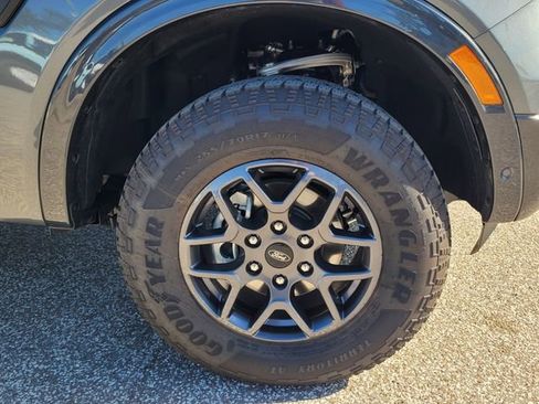 Certified 2024 Ford Ranger XLT image 11