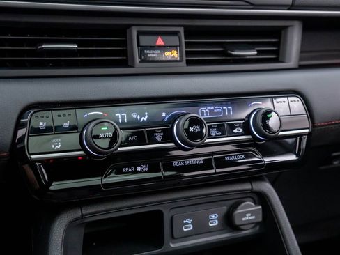 New 2026 Honda Pilot Black Edition image 28