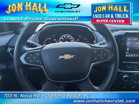 Used 2023 Chevrolet Traverse High Country w/ LPO, Roadside Safety Package image 27
