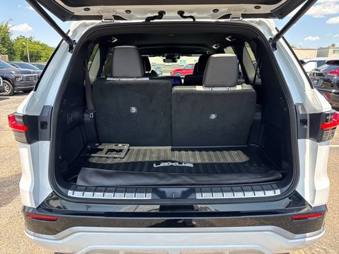 Used 2025 Lexus TX 500h AWD w/ Technology Package image 49