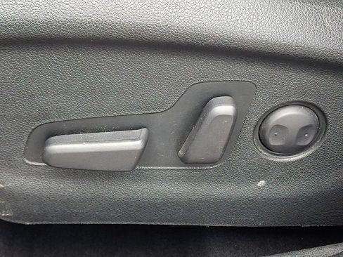 Used 2019 Kia Sorento EX AWD/4WD image 27
