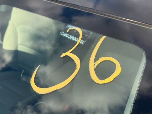 Used 2017 Hyundai Elantra SE image 29