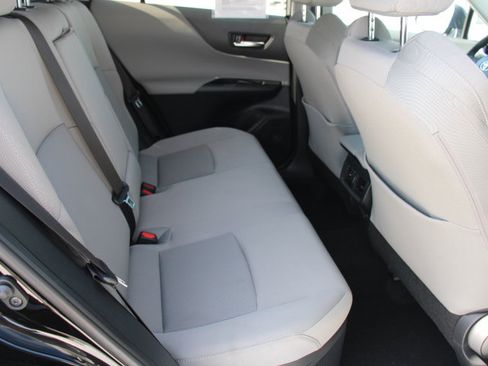 Certified 2024 Toyota Venza LE AWD/4WD image 19