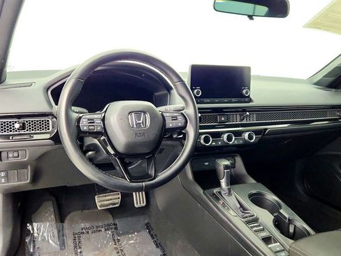 Used 2022 Honda Civic Sport image 11