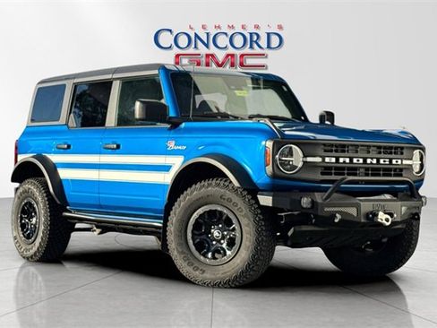 Used 2021 Ford Bronco Black Diamond w/ Sasquatch Package image 1