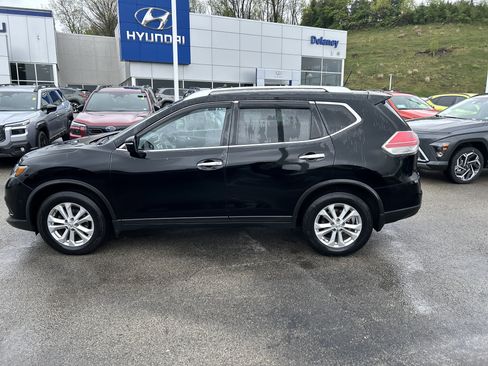 Used 2015 Nissan Rogue SV AWD/4WD image 18