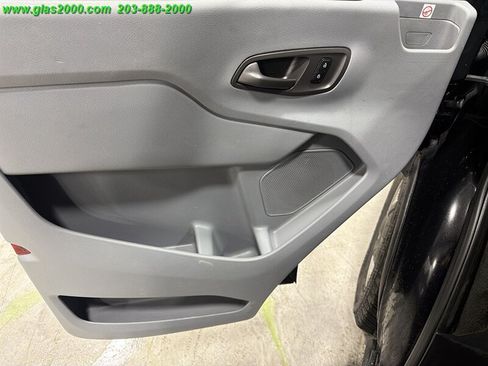 Used 2019 Ford Transit 150 XL RWD image 21