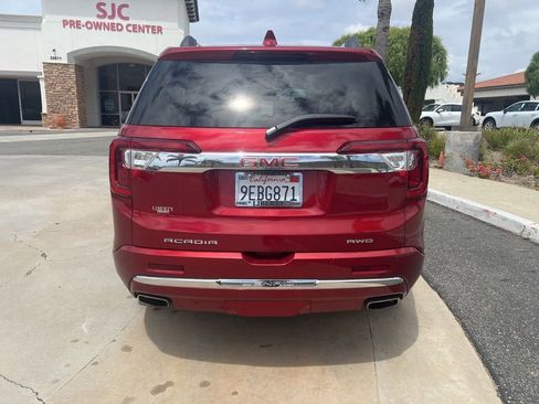 Used 2021 GMC Acadia Denali w/ Denali Technology Package AWD/4WD image 5