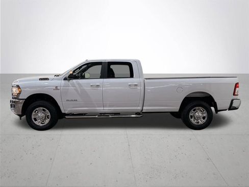 Used 2022 RAM 3500 Big Horn image 14