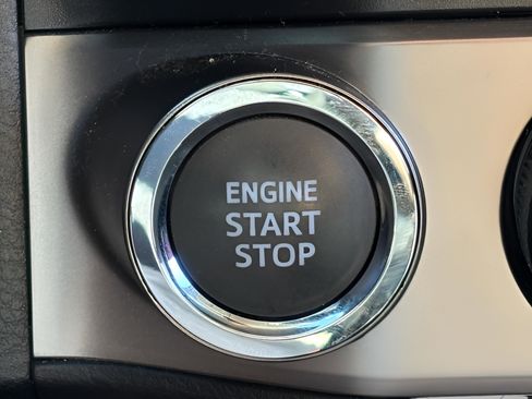 Used 2023 Toyota Tacoma TRD Sport image 30