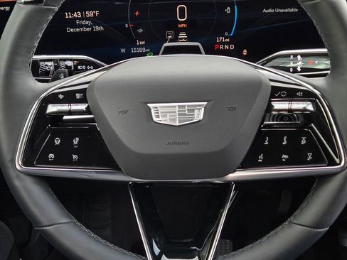 Certified 2025 Cadillac Lyriq Luxury w/ LPO, Floor Liner Package image 17