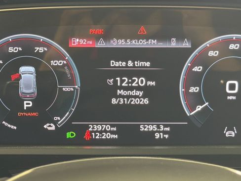 Used 2024 Audi Q8 e-tron Premium AWD/4WD image 24