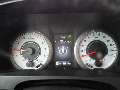 Used 2019 Toyota Sienna SE Premium FWD image 25