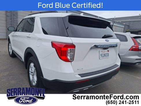 Used 2023 Ford Explorer XLT w/ Equipment Group 202A RWD image 4