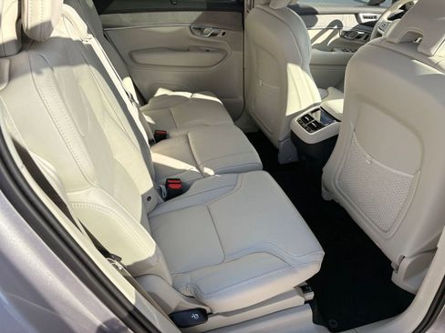 New 2026 Volvo XC90 B6 Ultra w/ Protection Package AWD/4WD image 26