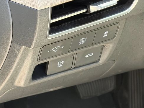 Used 2025 Hyundai Sonata SEL FWD image 7