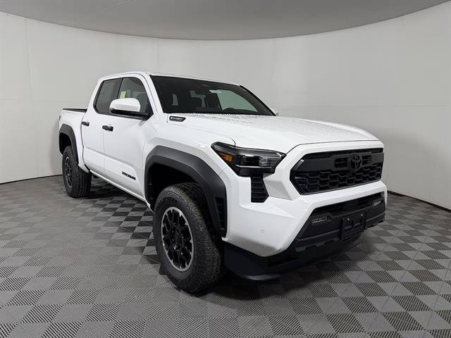 New 2026 Toyota Tacoma TRD Off-Road w/ TRD Off Road Upgrade Package AWD/4WD image 3