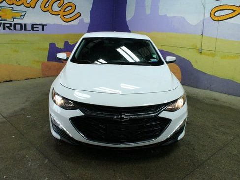 Used 2023 Chevrolet Malibu LT w/ Sport Edition FWD image 3