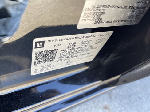 Used 2020 Chevrolet Silverado 1500 RST w/ Texas Edition image 39