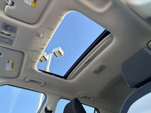 New 2026 Hyundai Venue SEL image 16