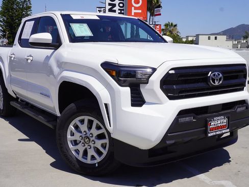 Certified 2026 Toyota Tacoma SR5 RWD image 2