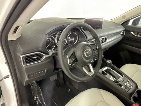 New 2025 MAZDA CX-5 AWD 2.5 S w/ Preferred Package image 31