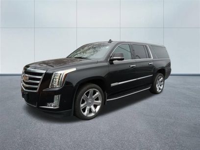 Used 2019 Cadillac Escalade ESV Luxury