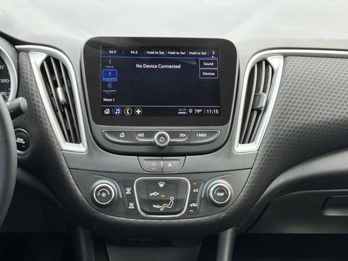 Used 2024 Chevrolet Malibu RS FWD image 16