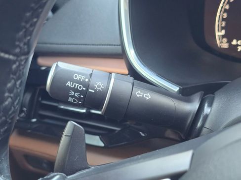 Used 2022 Acura MDX SH-AWD w/ Technology Package image 32