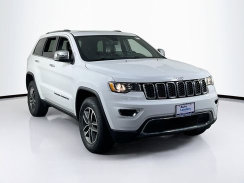 Used 2022 Jeep Grand Cherokee Limited image 3