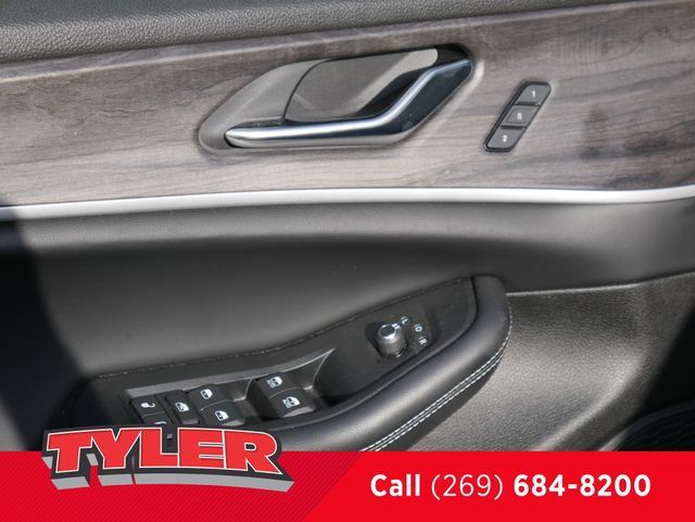 Certified 2024 Jeep Grand Cherokee Limited w/ Black Appearance Package AWD/4WD image 20