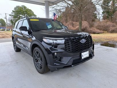 Used 2025 Ford Explorer ST-Line w/ Premium Package