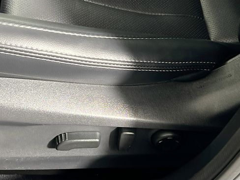 Used 2024 Subaru Legacy Limited w/ Popular Package #2 image 15