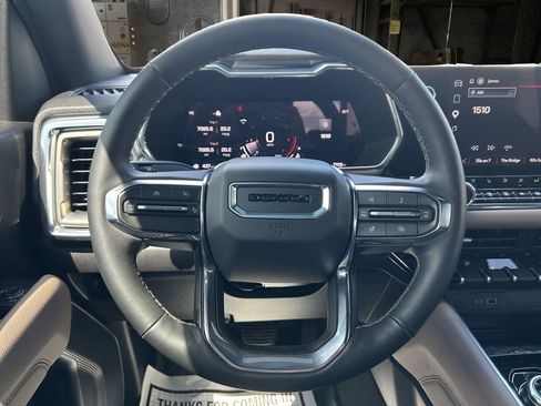Used 2026 GMC Canyon Denali AWD/4WD image 19