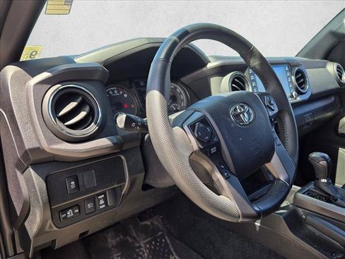 Used 2023 Toyota Tacoma TRD Off-Road AWD/4WD image 8