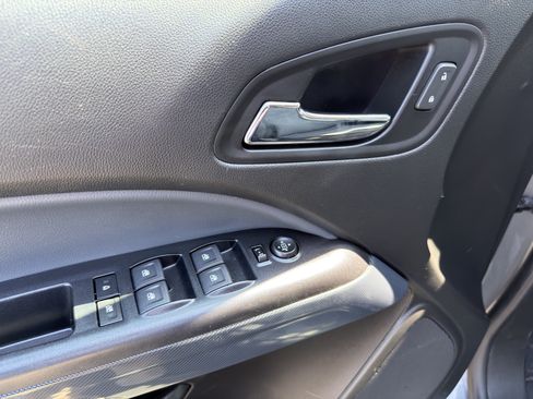 Used 2020 Chevrolet Colorado Z71 AWD/4WD image 28