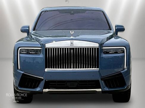 Certified 2026 Rolls-Royce Cullinan AWD/4WD image 3