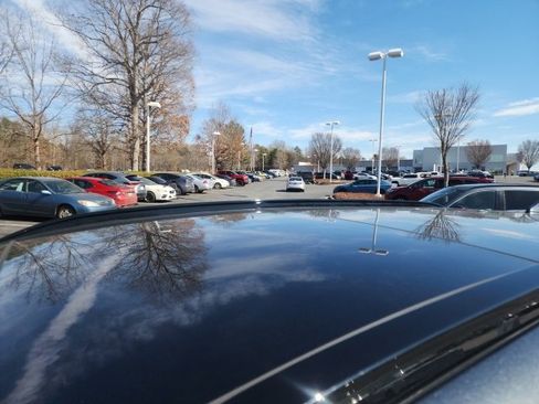 Used 2021 Kia Sorento SX image 8