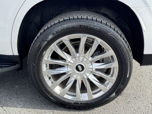 Used 2021 Cadillac Escalade Premium Luxury image 44