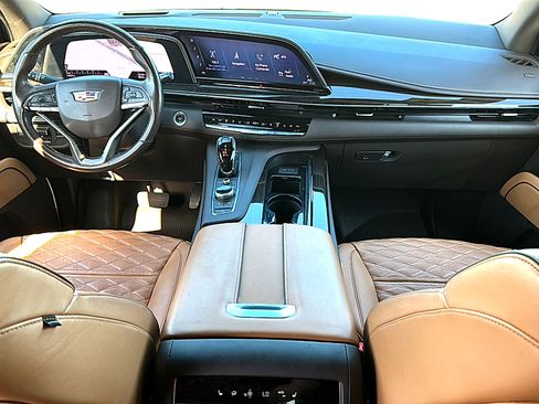 Used 2021 Cadillac Escalade Sport RWD image 23