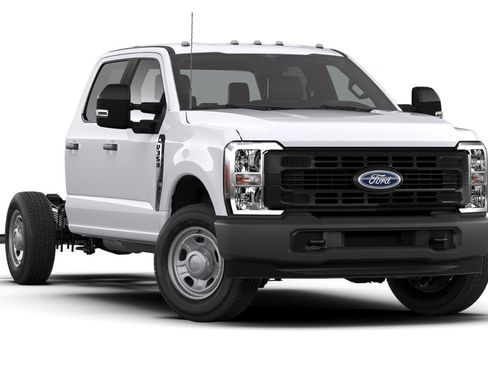 New 2026 Ford F350 XL w/ XL Chrome Package AWD/4WD image 4