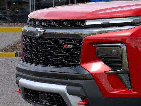 New 2026 Chevrolet Traverse Z71 w/ Driver Confidence Package image 13