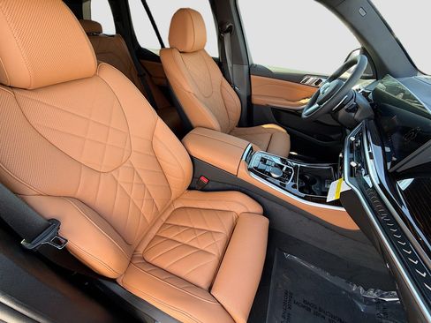 New 2026 BMW X5 sDrive40i w/ M Sport Package image 15