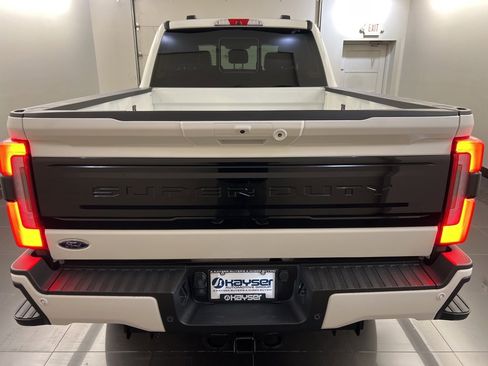 New 2025 Ford F250 Platinum image 5