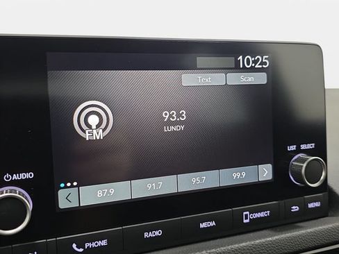 Used 2023 Honda Civic Sport image 22